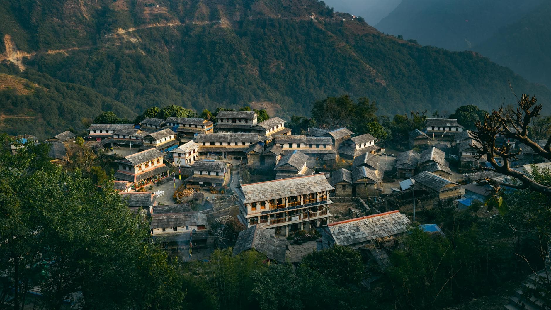 Annapurna III Stone Guesthouse 1